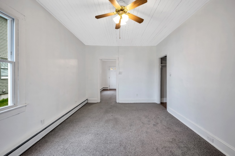 Building Photo - 325 S Keyser Ave