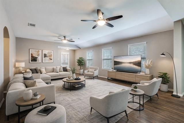 Building Photo - 1100 Cedar Hollow Dr