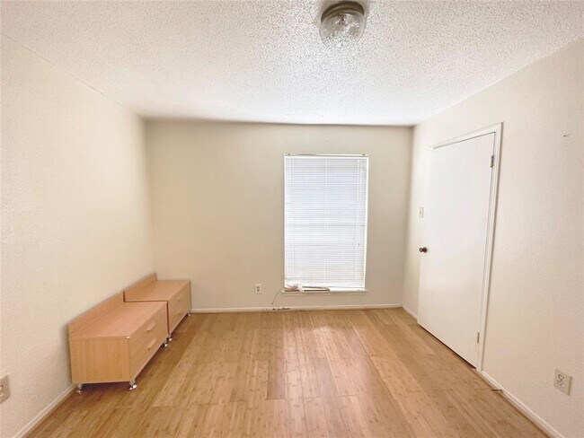 Building Photo - 7901 Cook Rd