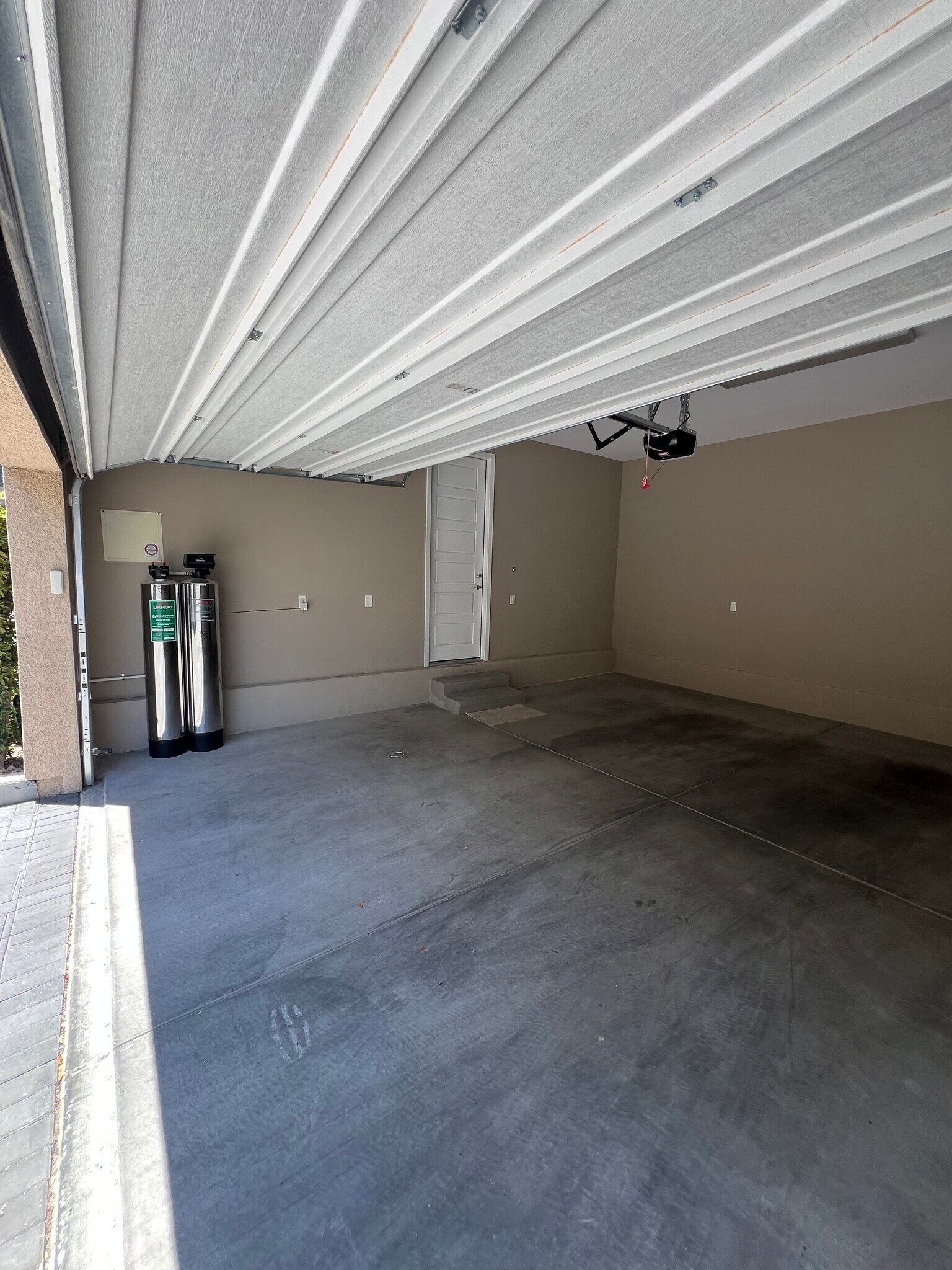 Building Photo - 11361 Gravitation Dr