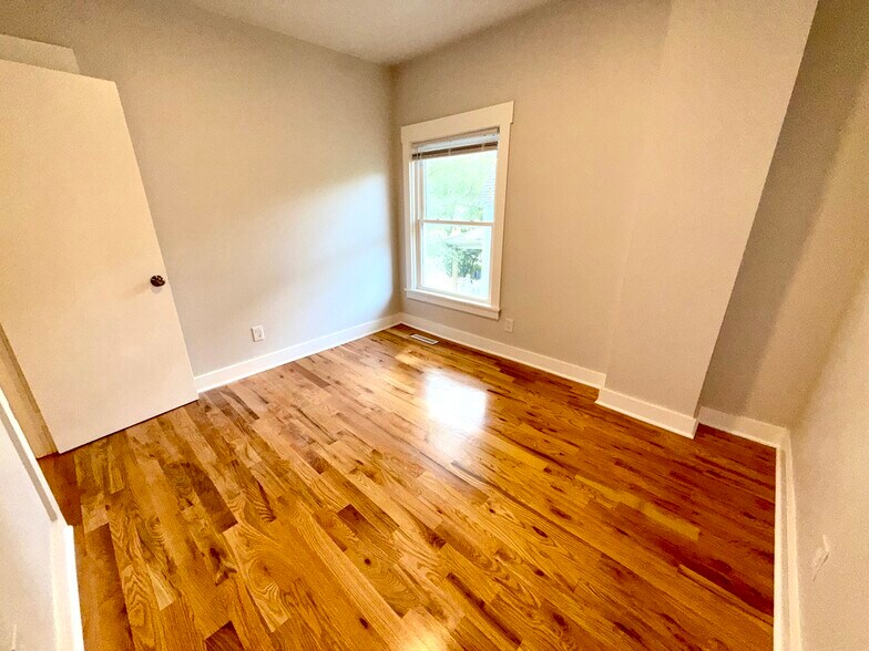Bedroom 3 - 1801 Lyons St