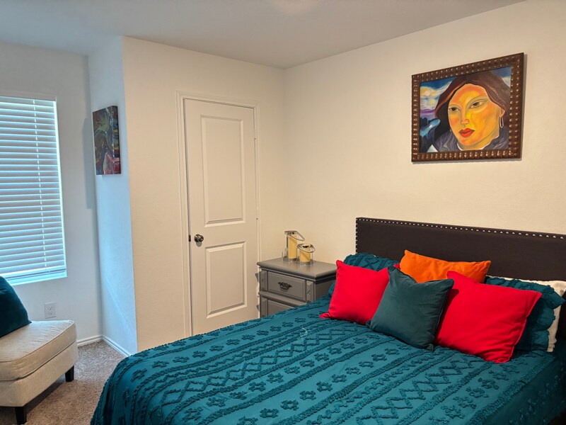 Building Photo - 9840 Butte Crk