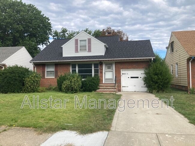 Primary Photo - 320 Halle Dr