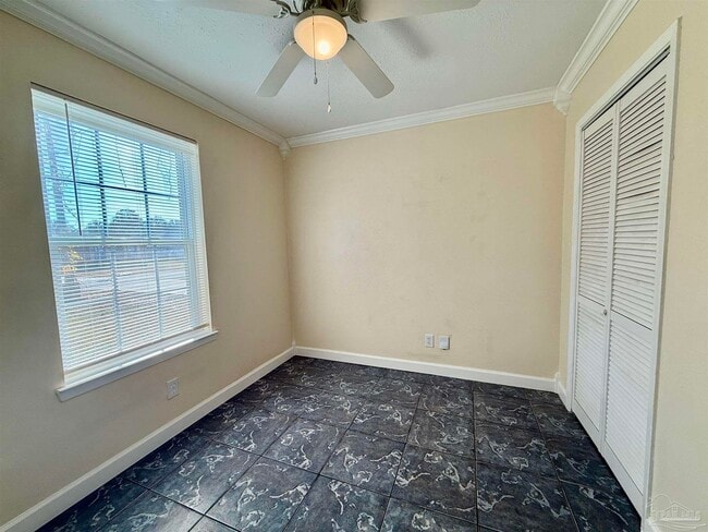 Building Photo - 3484 Willow Ln