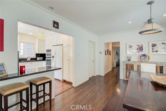 Building Photo - 333 3rd St