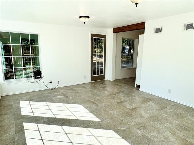 Building Photo - 921 Bradleys Bend