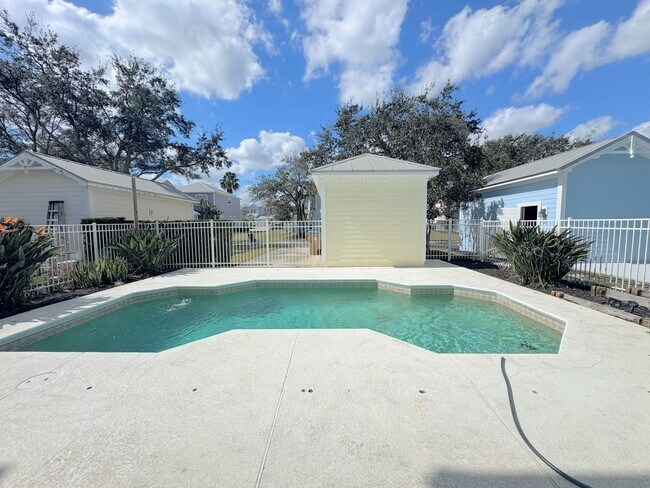 Building Photo - 7750 Linkside Loop