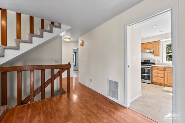 Building Photo - Towne East Single Family Home