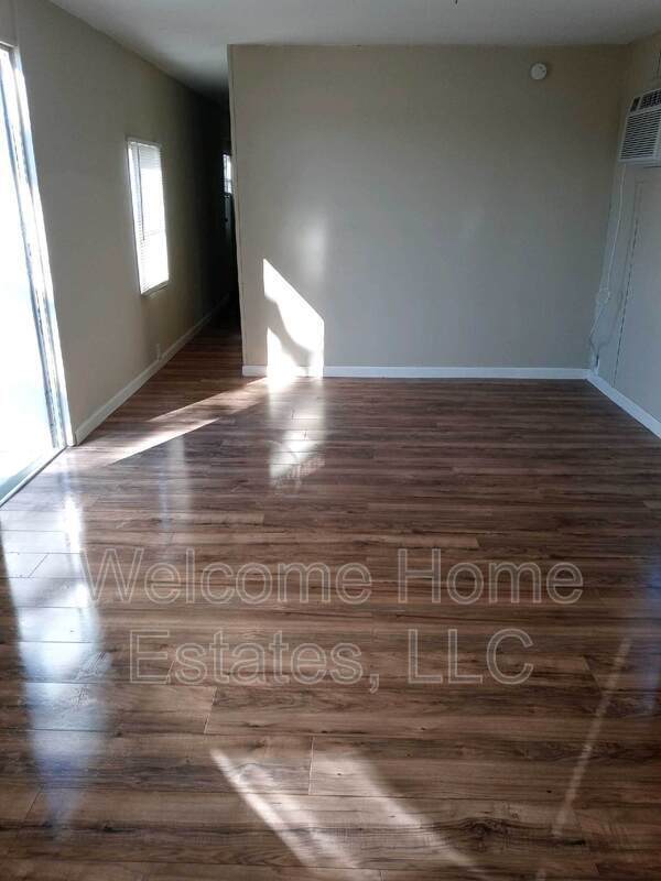 Building Photo - 3311 N Flowing Wells Rd