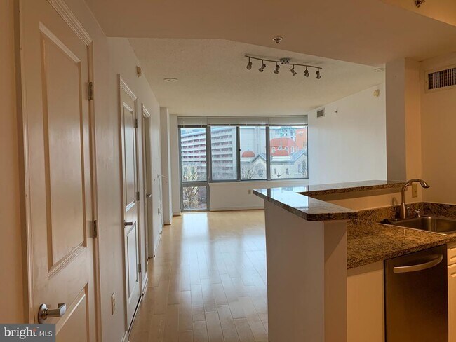 Building Photo - 555 Massachusetts Ave NW