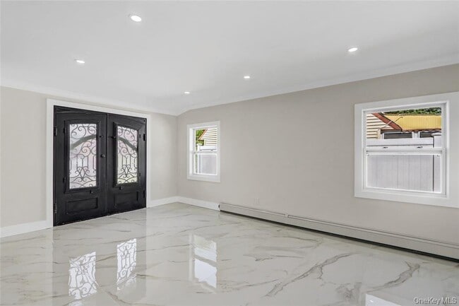 Building Photo - 12 Woodcock Ln