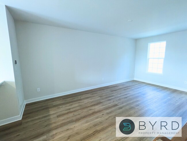 Building Photo - 1113 Ewing Pk Lp