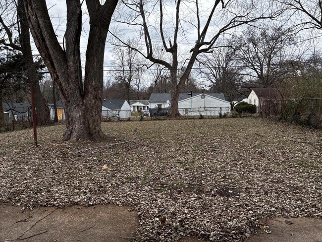 Building Photo - 9757 Lorna Ln