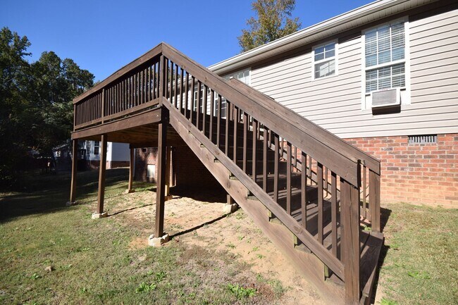 Building Photo - 3 Bed 2 Bath Home in North Augusta on Quiet Cul-de-sac!
