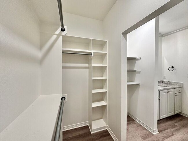 Building Photo - TOUR TODAY! 3 Bedroom 2 Bath Home in Tyler!