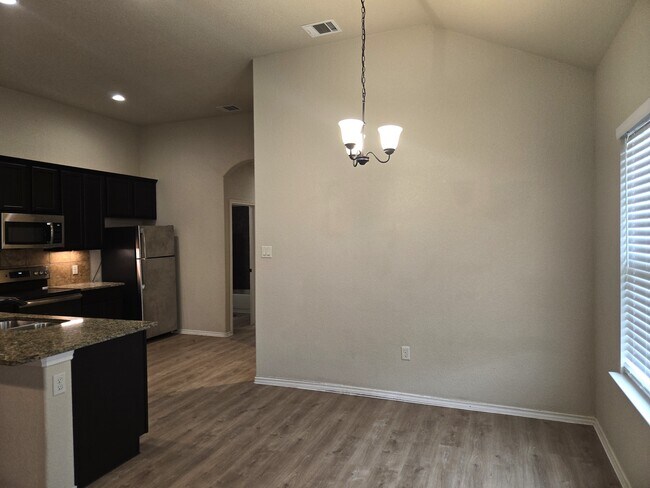 Building Photo - 217 Kaspar Way