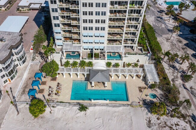 Building Photo - 2050 Benjamin Franklin Dr