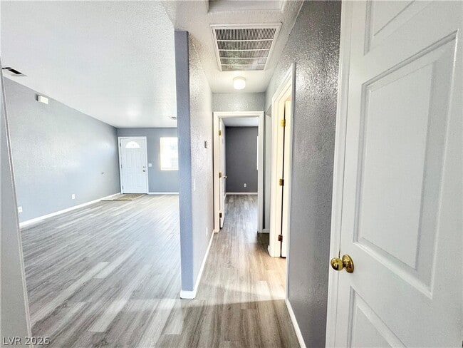 Building Photo - 1030 Marne Ct