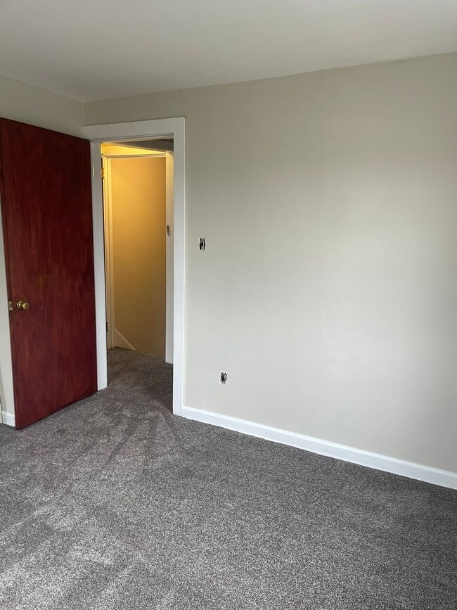 Building Photo - 2 Bedroom Apartment in Marshallton Heights