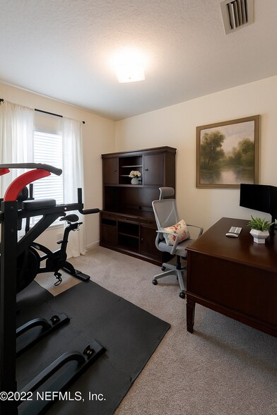 Building Photo - 628 Candlebark Dr