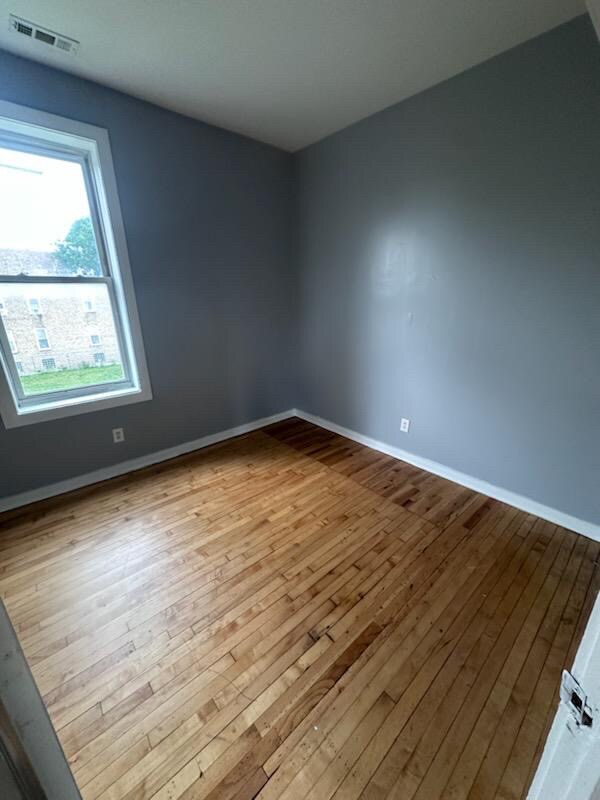 Building Photo - 1443 S Drake Ave