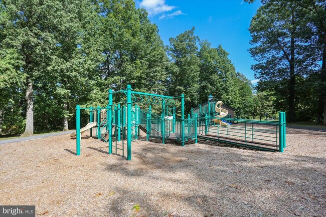 Building Photo - 14025 Godwit St