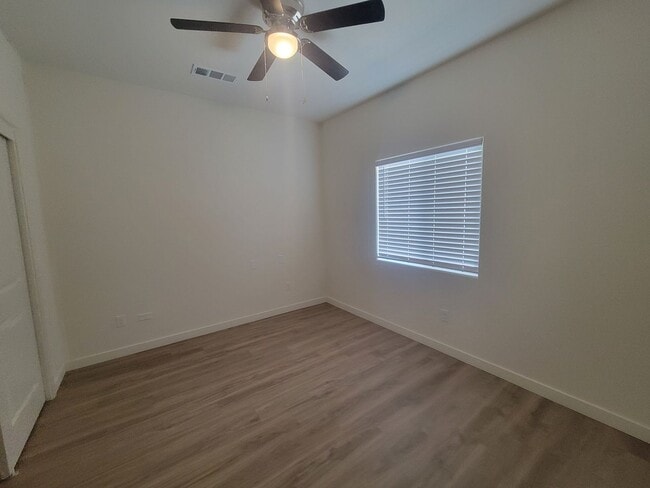 Building Photo - 8617 Frankie Lou St