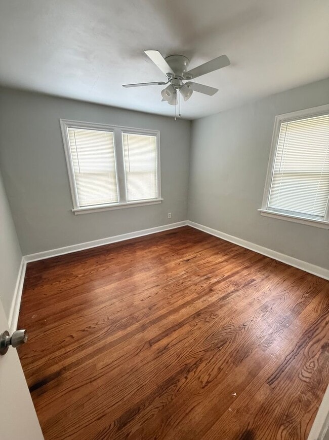 Building Photo - 9066 Pallardy Ln
