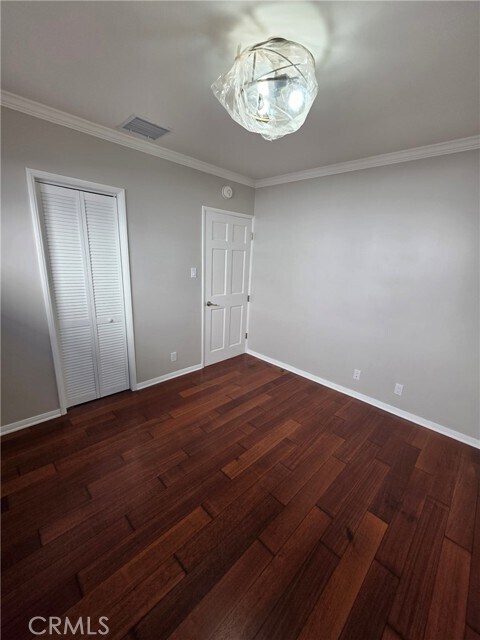 Building Photo - 208 W 90th St