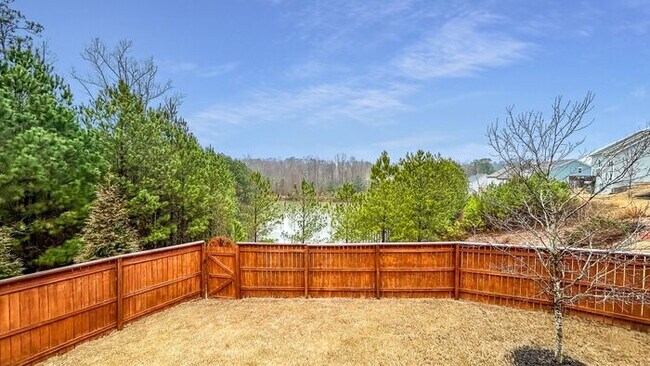 Building Photo - Stunning Cumming Executive Home, Hand Scraped Hardwoods, Custom Upgrades!