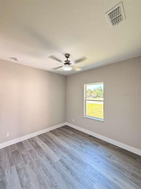 Building Photo - 2 Slate Wood Ct