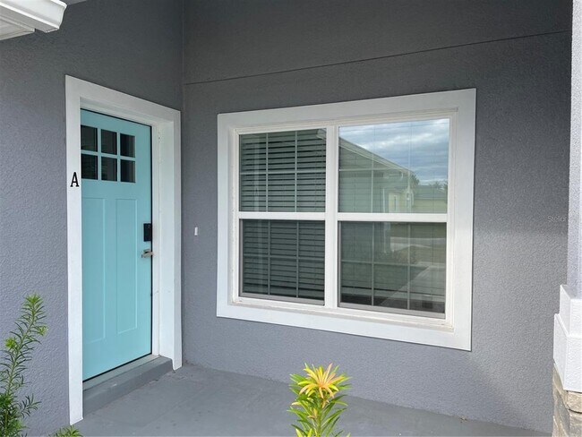 Building Photo - 110 Lynbrook Dr