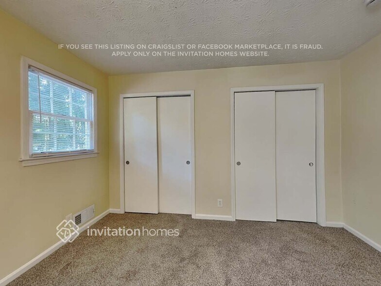 Building Photo - 193 Gloster Rd NW