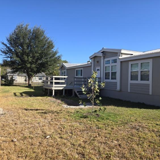 Building Photo - 104 Ramirez St