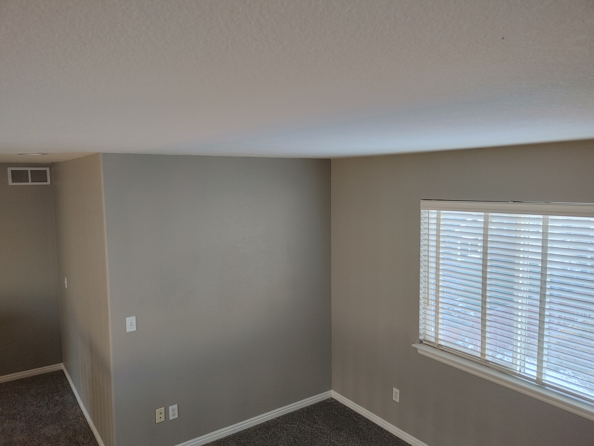 Building Photo - 9485 E Kansas Pl