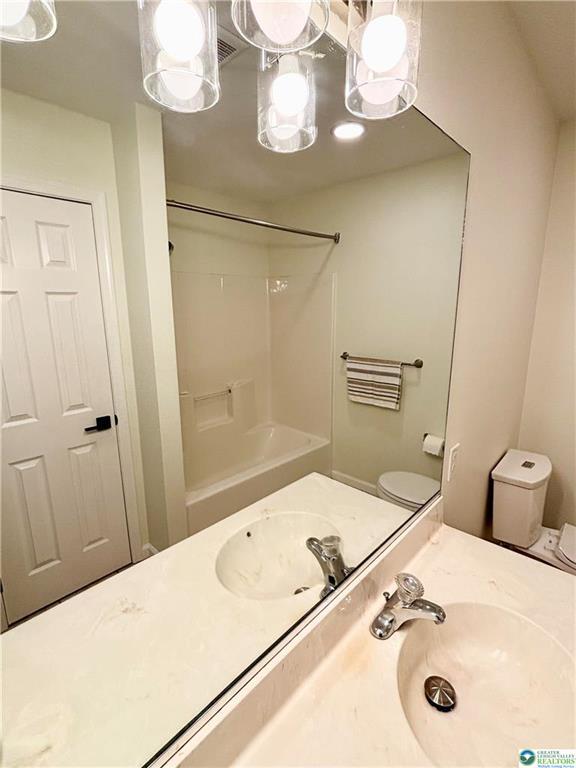 Building Photo - 1319 Mohr Cir