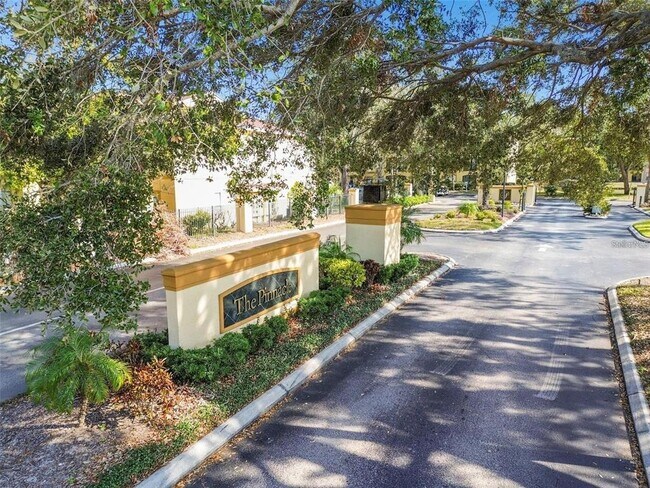 Building Photo - 5606 Pinnacle Heights Cir