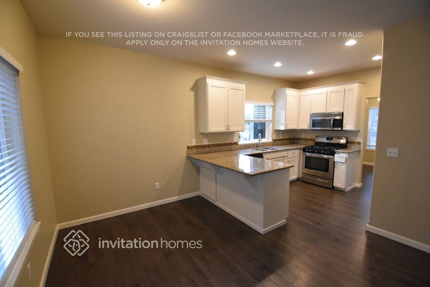 Building Photo - 9218 195th St Ct E