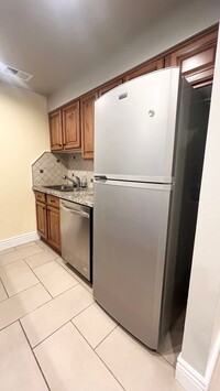 Building Photo - 1 Bedroom/1 Bathroom unit in South Ogden