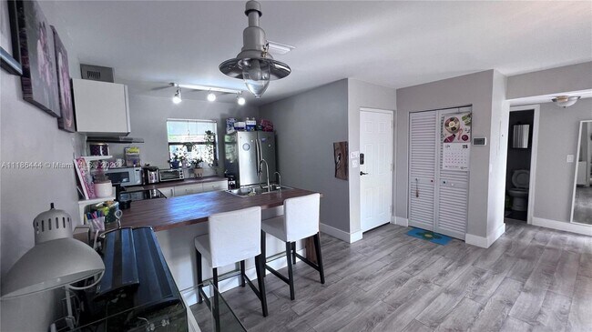 Building Photo - 10835 NW 7th St