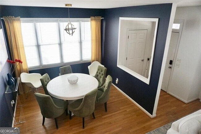 Building Photo - 85 Hammock Pl SE