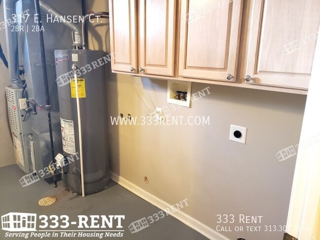 Building Photo - 317 E Hansen Ct