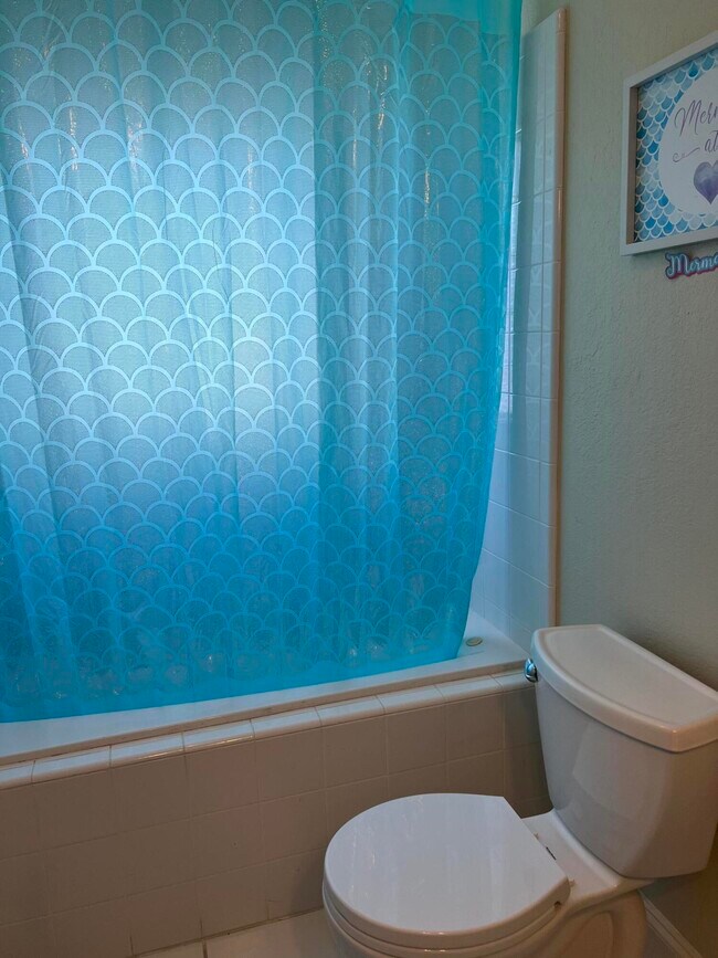 Building Photo - 1207 Australian Ave