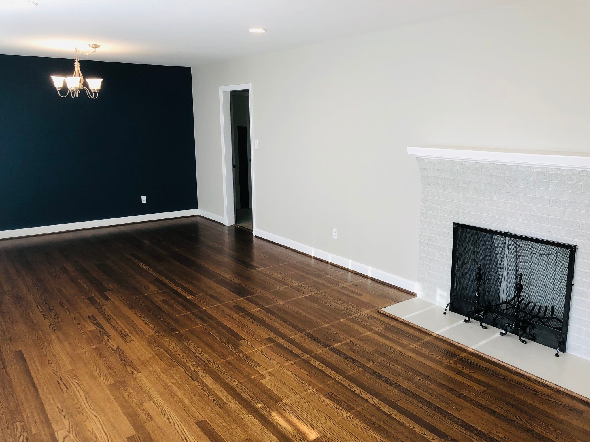 Building Photo - 1509 Peachtree Dr