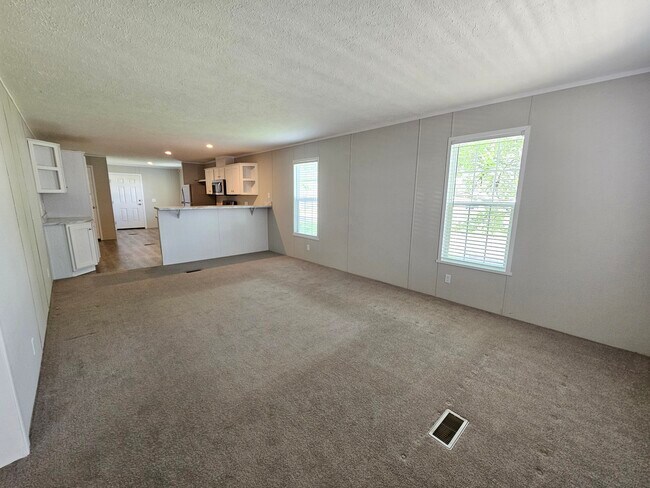 Building Photo - 3660 S Lapeer Rd