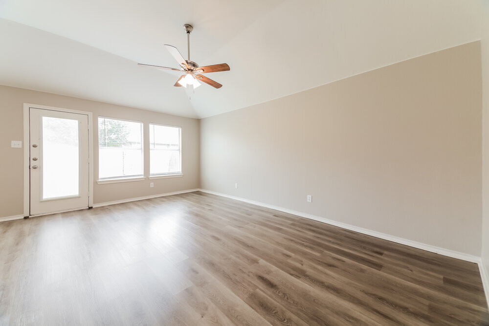 Building Photo - 1008 Halifax Ln