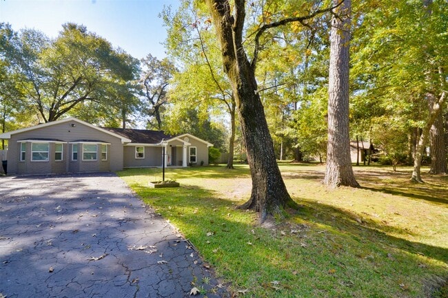 Building Photo - 1420 Sweet Gum Ln