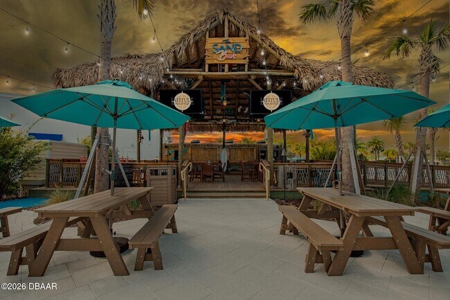 Building Photo - 310 Coral Reef Way