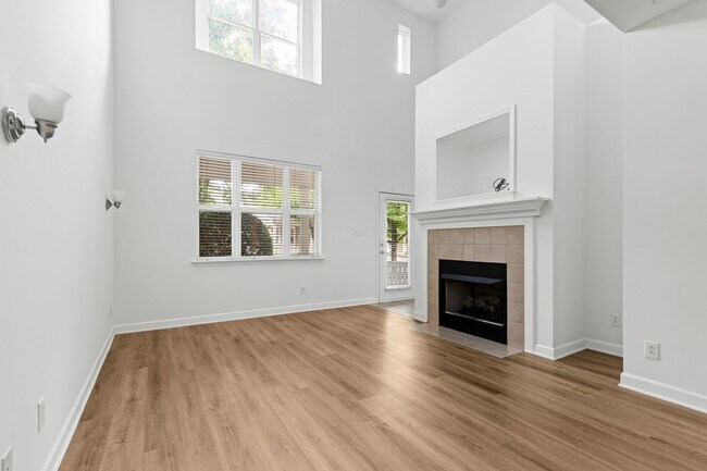 Building Photo - Move-In Ready 3-Bed Home in Villages at Ha...