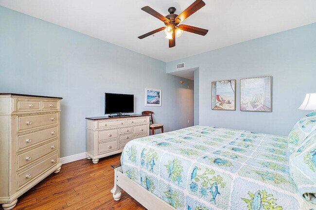 Building Photo - 11740 St Andrews Place